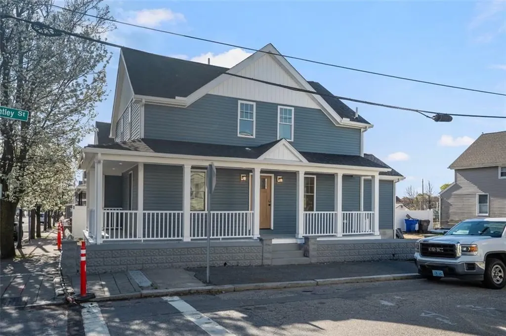 263 Warren Avenue East Providence RI 02914