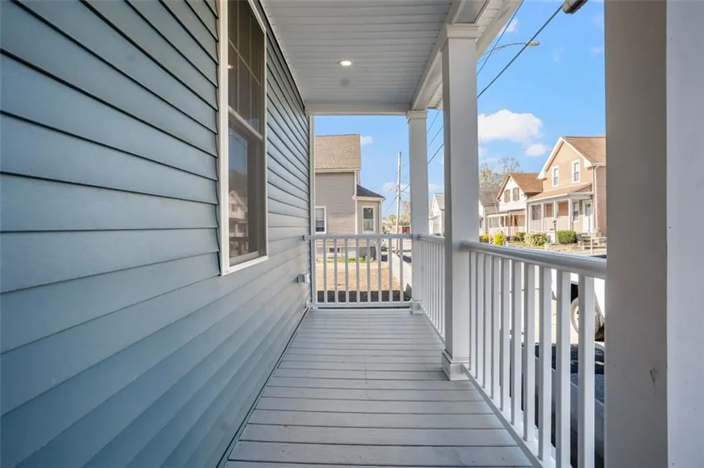 263 Warren Avenue East Providence RI 02914