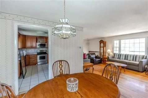 39 Francis Road Glocester RI 02857