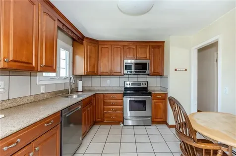 39 Francis Road Glocester RI 02857