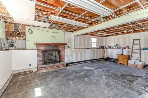 39 Francis Road Glocester RI 02857
