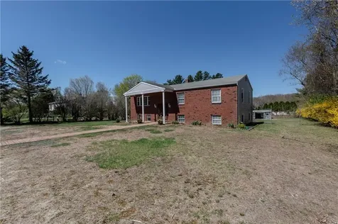 39 Francis Road Glocester RI 02857
