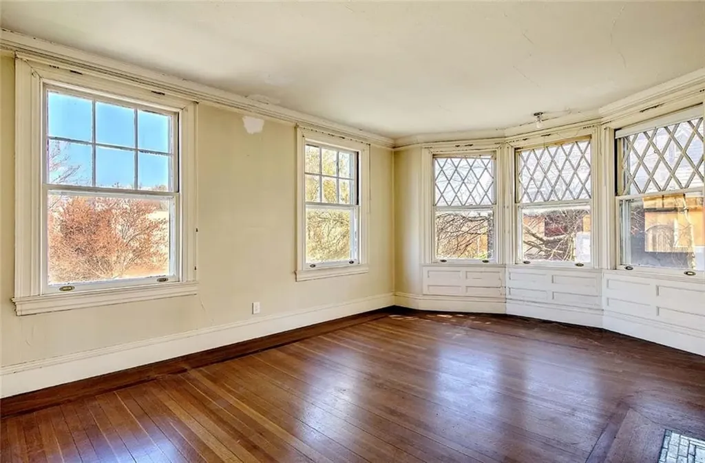 63 Orchard Avenue Providence RI 02906