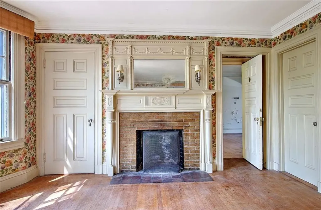 63 Orchard Avenue Providence RI 02906