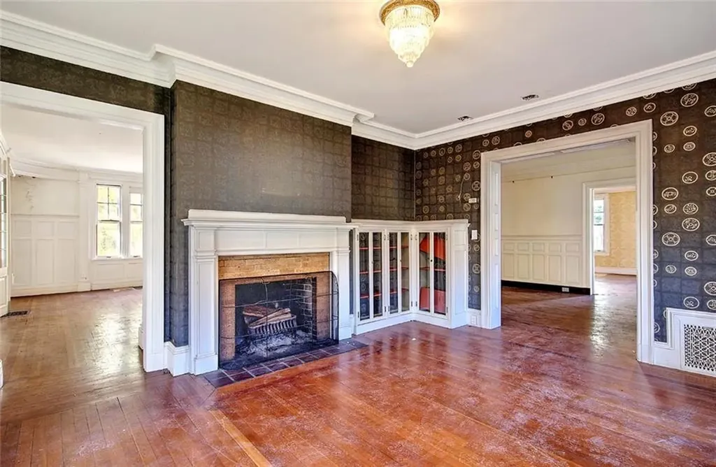 63 Orchard Avenue Providence RI 02906