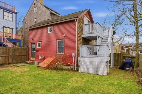 9 Bacheller Street Newport RI 02840
