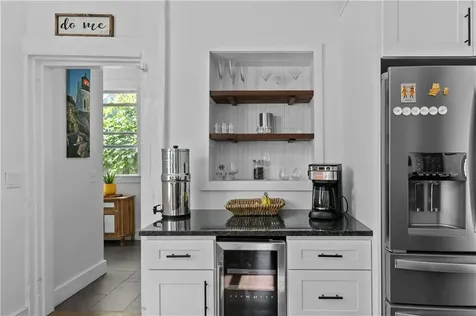 8 Johnson Court Newport RI 02840
