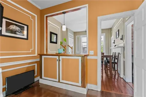 8 Johnson Court Newport RI 02840