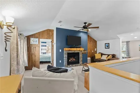8 Johnson Court Newport RI 02840