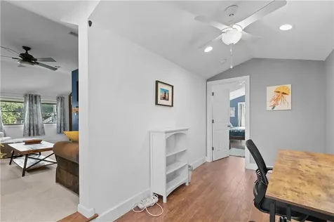 8 Johnson Court Newport RI 02840