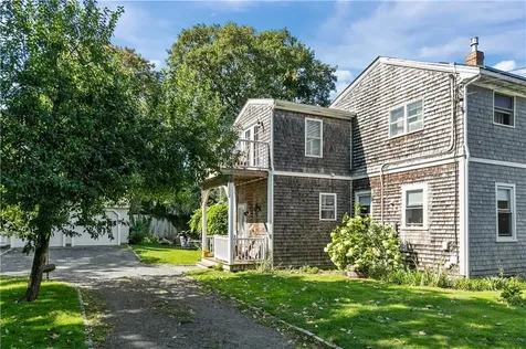 8 Johnson Court Newport RI 02840
