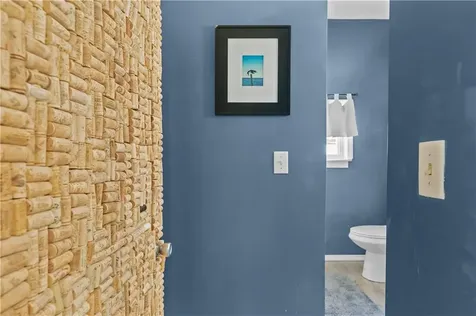 8 Johnson Court Newport RI 02840