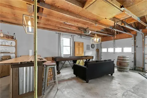 8 Johnson Court Newport RI 02840