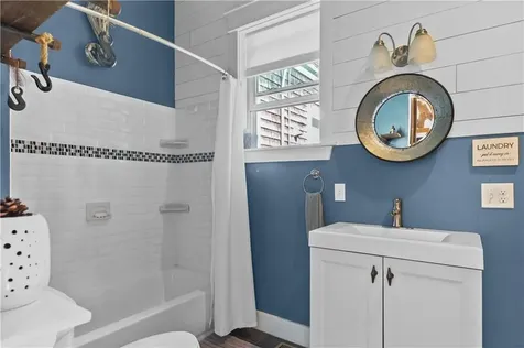8 Johnson Court Newport RI 02840