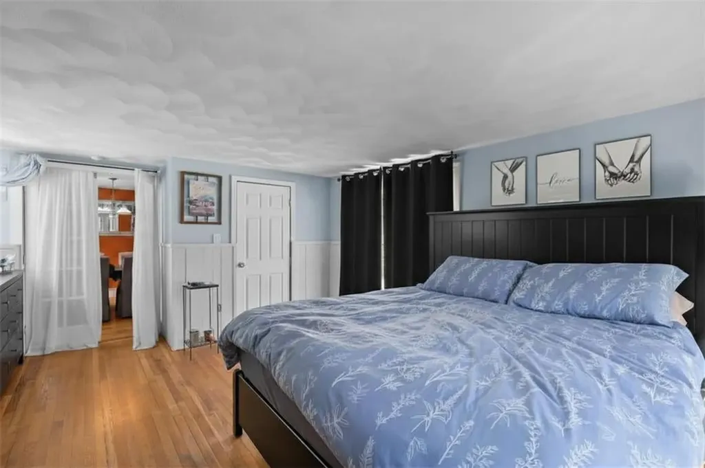 19 Annette Avenue Pawtucket RI 02861