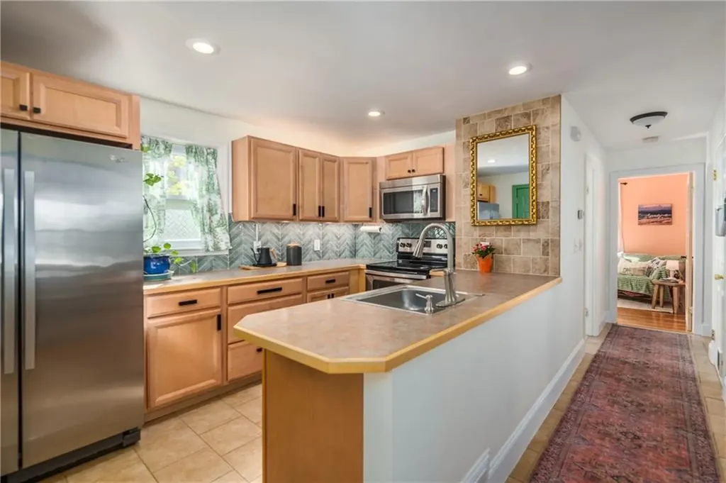 99 Dryden Boulevard Warwick RI 02888