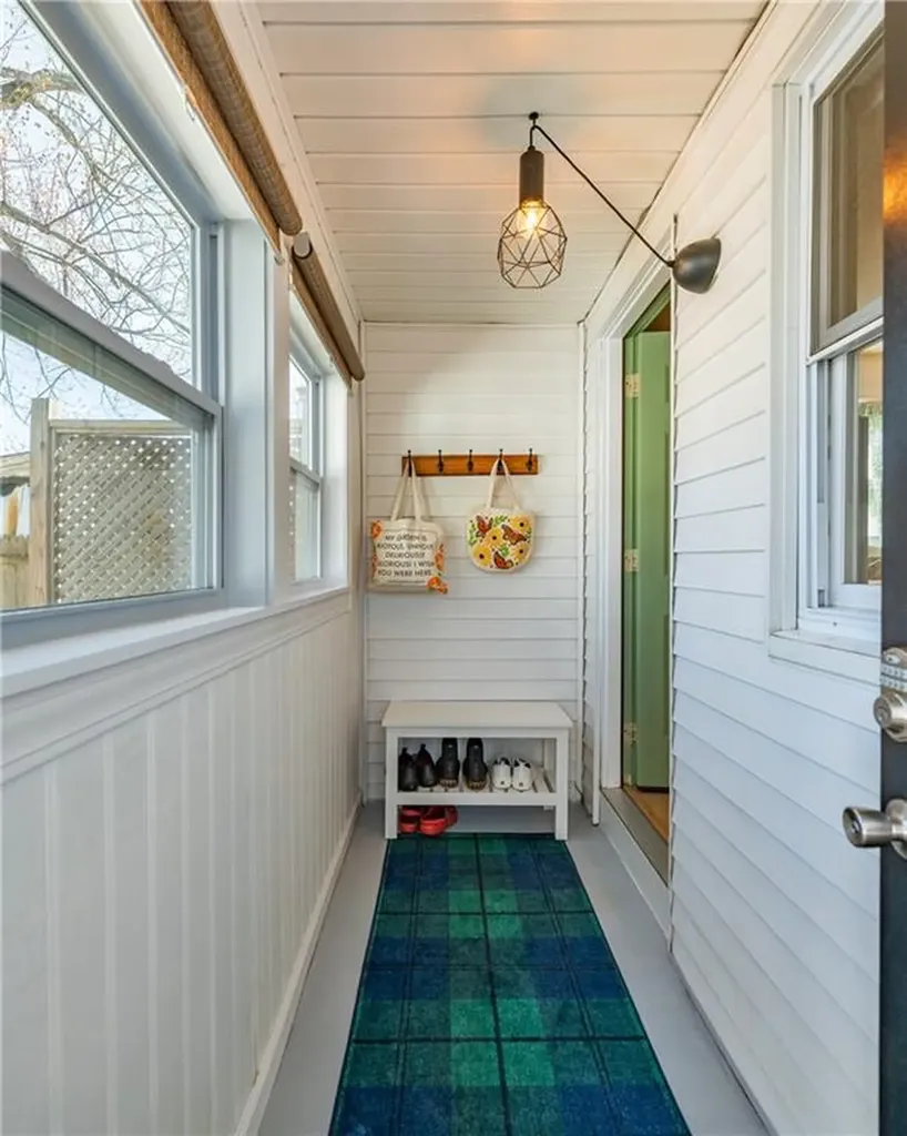 99 Dryden Boulevard Warwick RI 02888