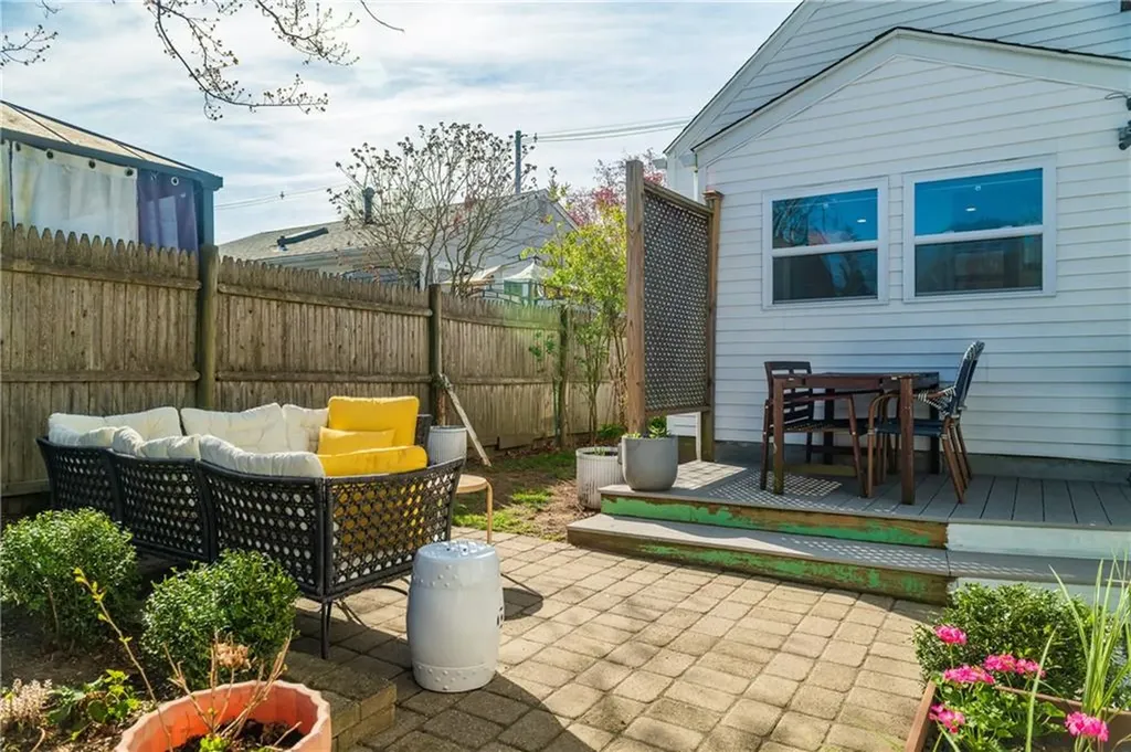 99 Dryden Boulevard Warwick RI 02888