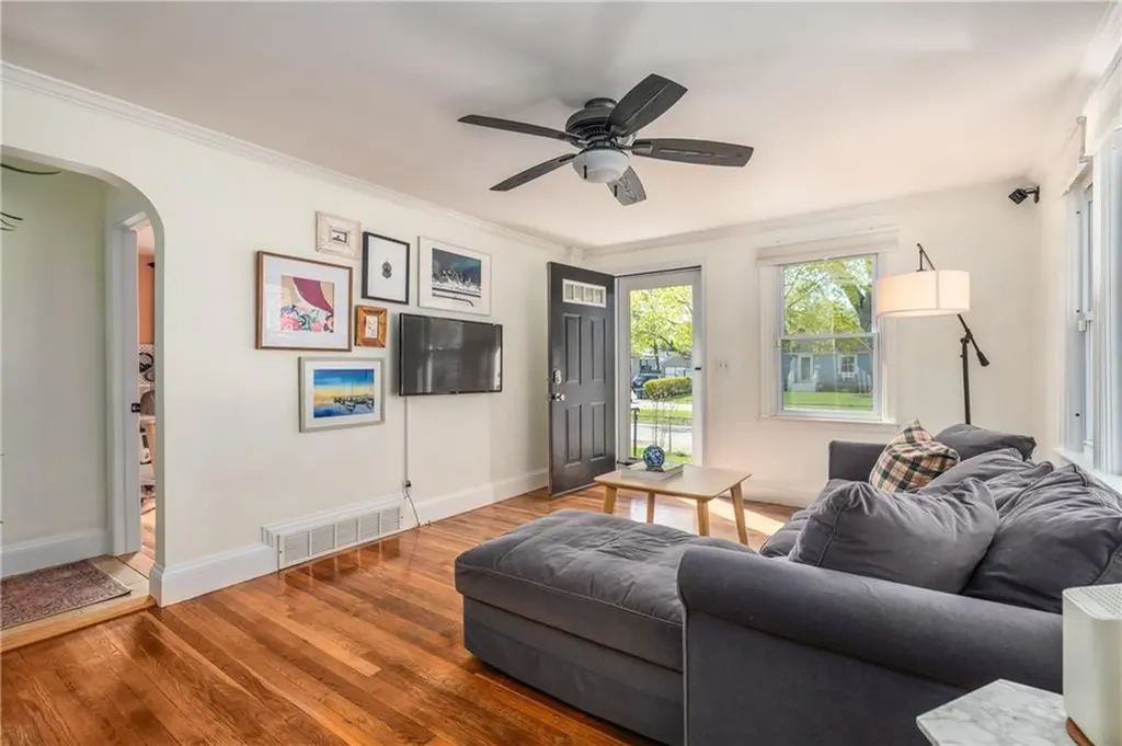 99 Dryden Boulevard Warwick RI 02888