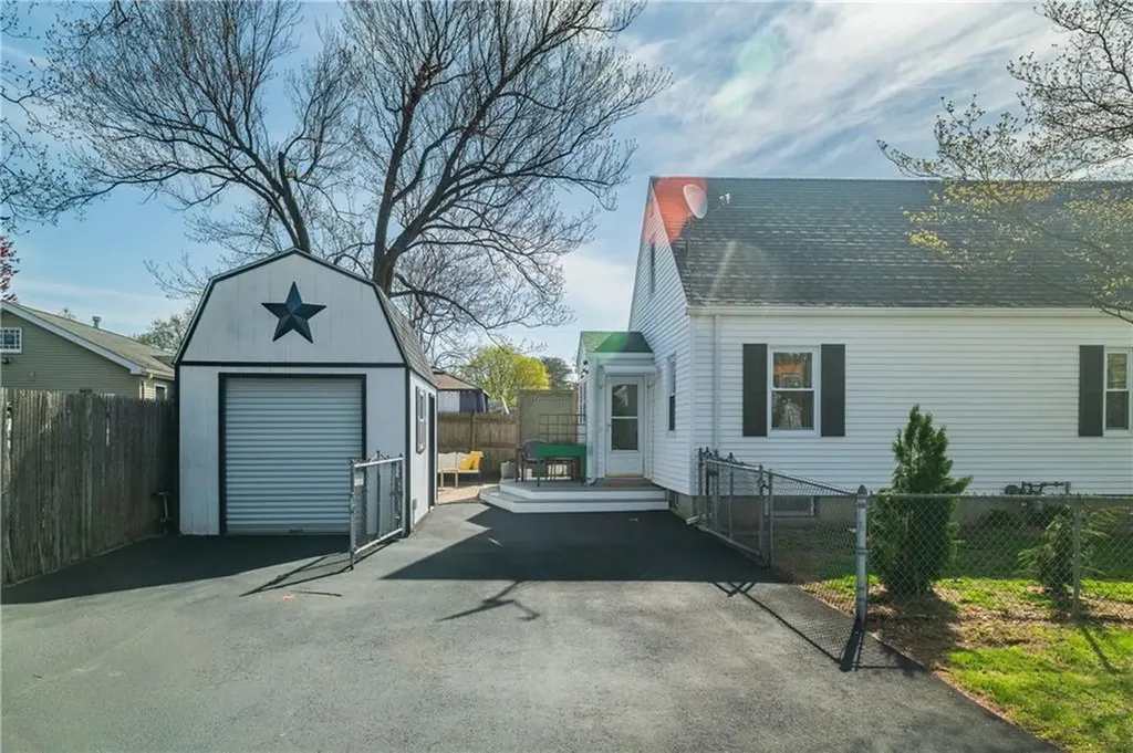 99 Dryden Boulevard Warwick RI 02888
