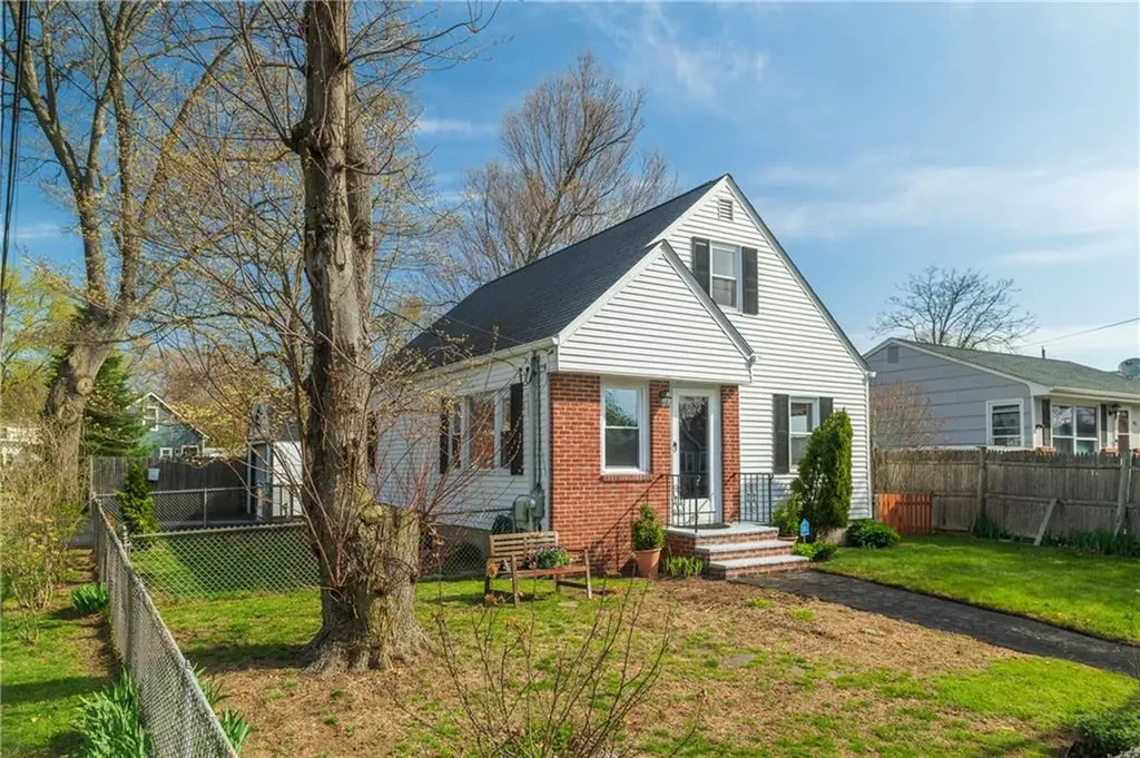 99 Dryden Boulevard Warwick RI 02888