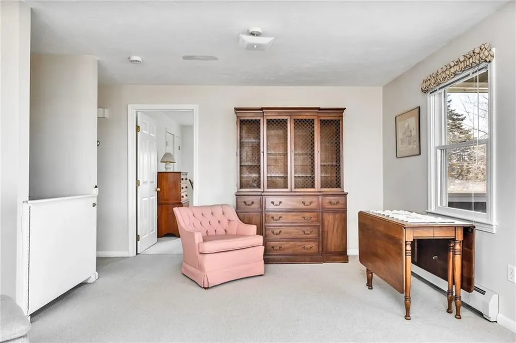 110 Houston Avenue Narragansett RI 02882
