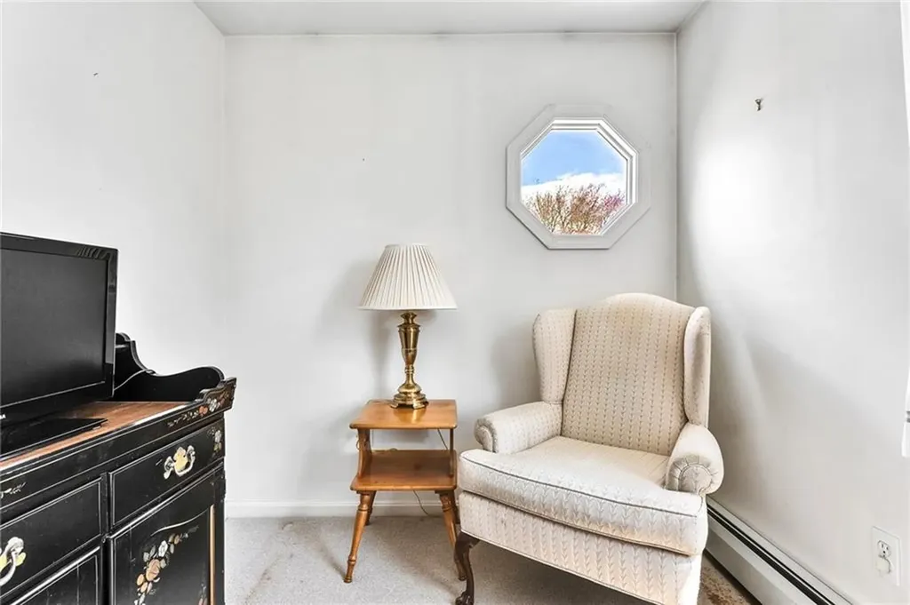 110 Houston Avenue Narragansett RI 02882