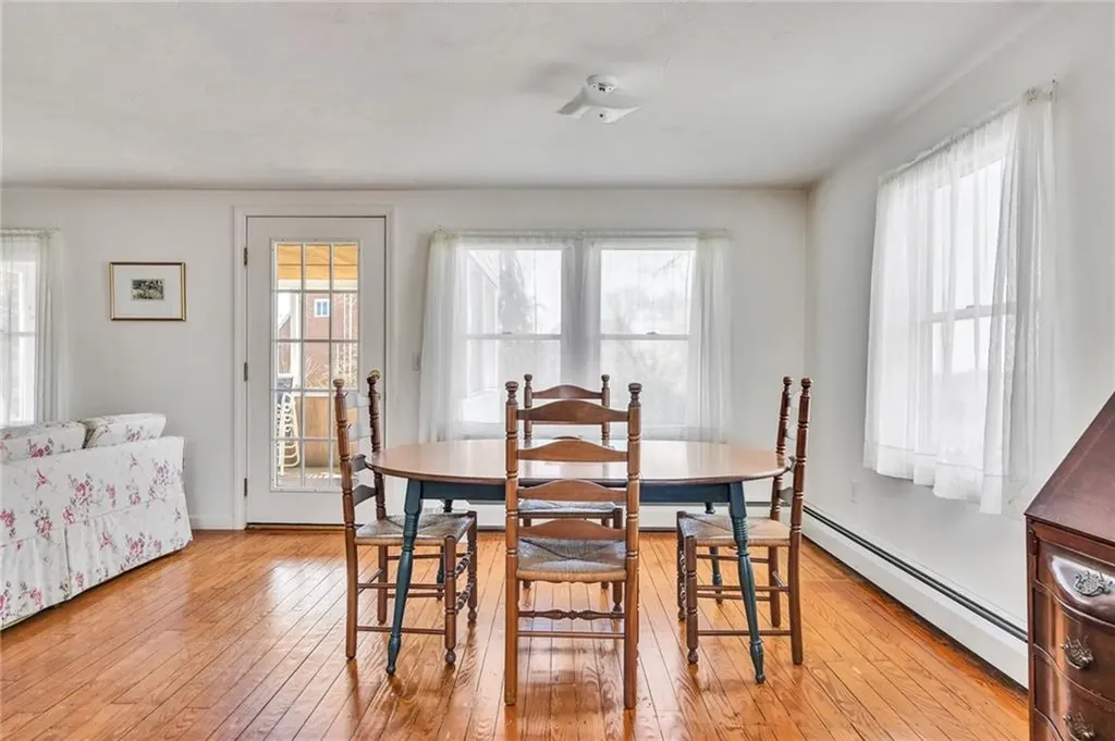 110 Houston Avenue Narragansett RI 02882