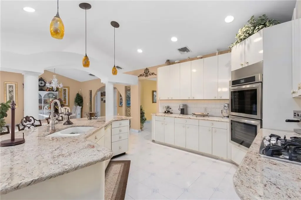 22 Brook View Drive Scituate RI 02831