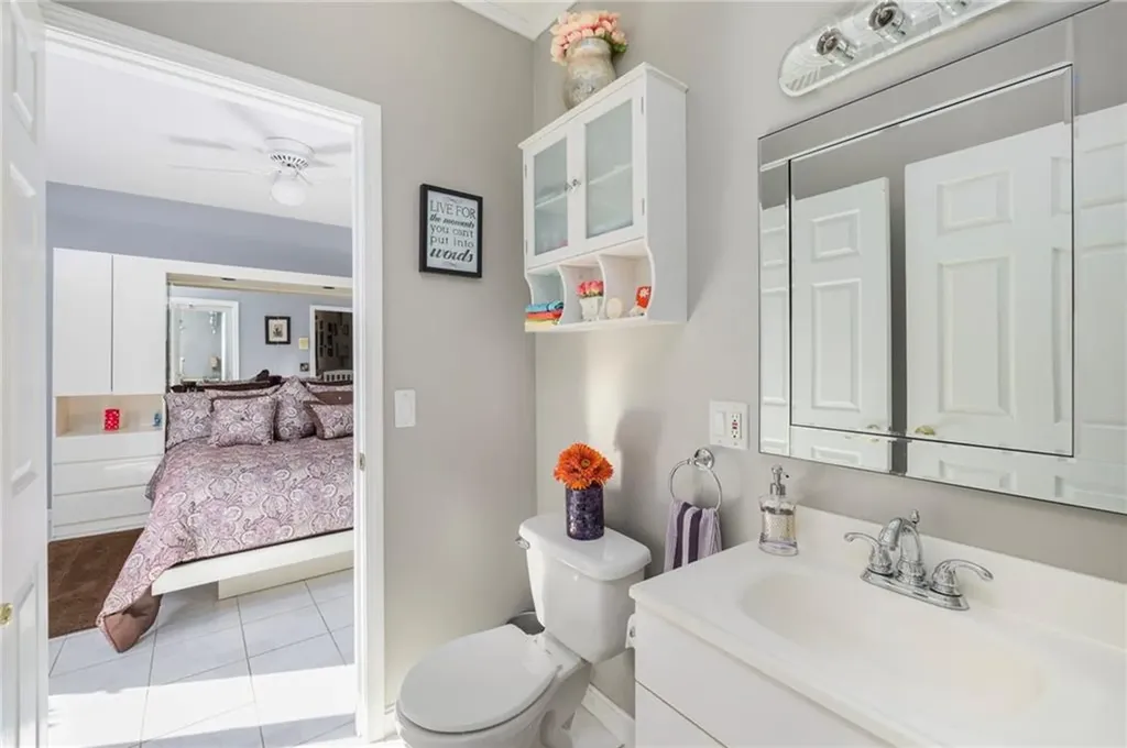 22 Brook View Drive Scituate RI 02831