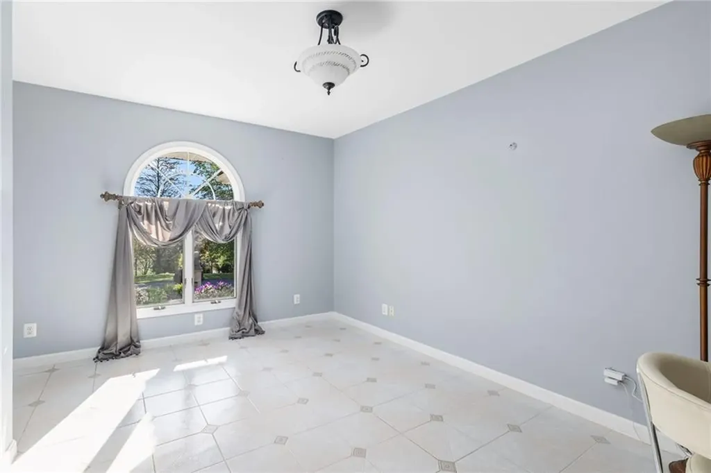 22 Brook View Drive Scituate RI 02831