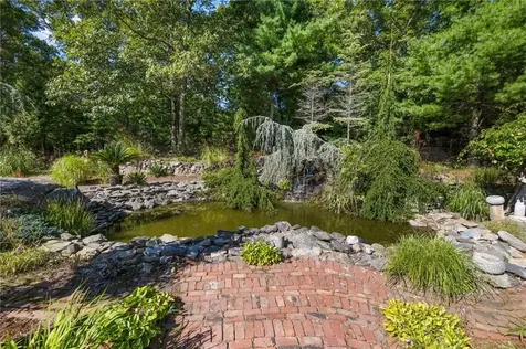 22 Brook View Drive Scituate RI 02831