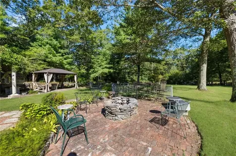22 Brook View Drive Scituate RI 02831