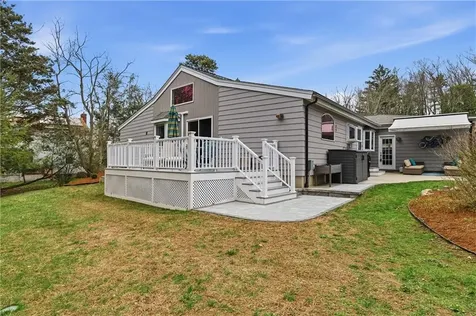 17 Morpheus Drive Cumberland RI 02864