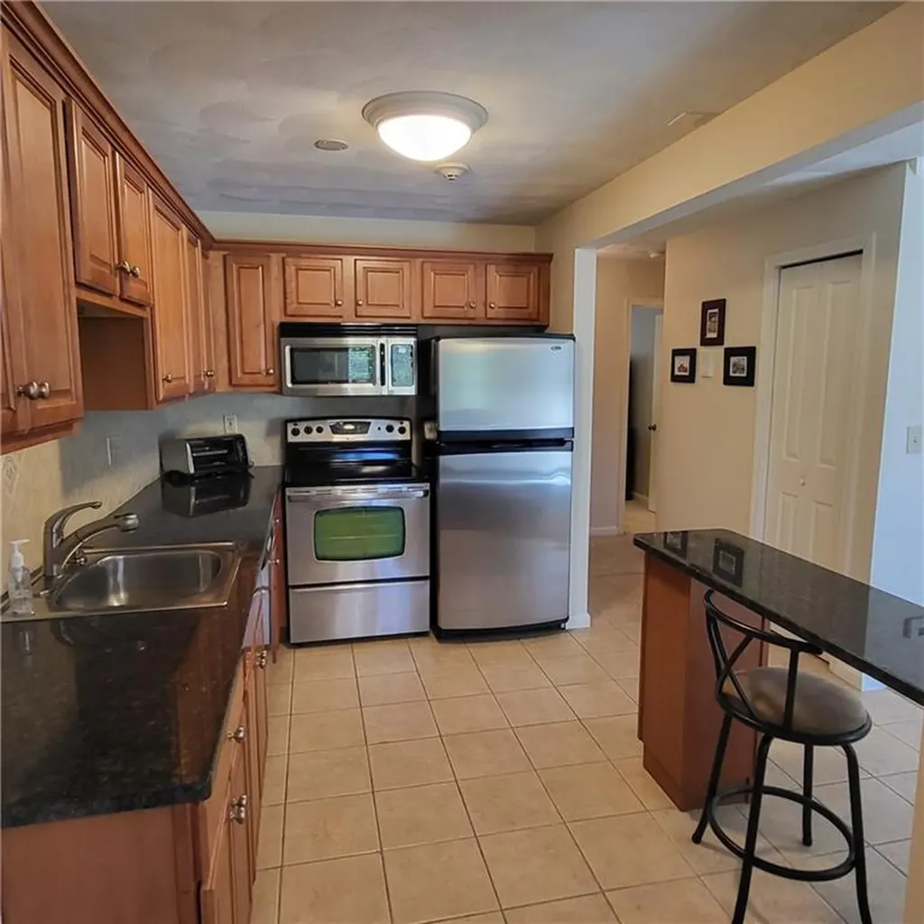 400 New River Road Lincoln RI 02838