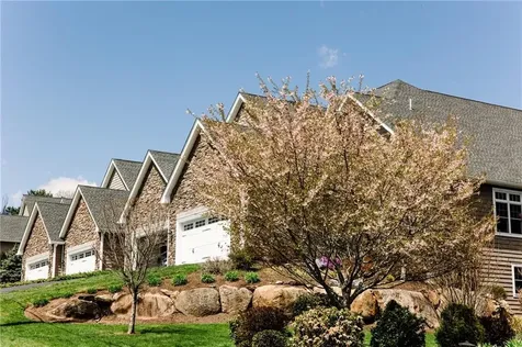9 Wheeler Lane Hopkinton RI 02832