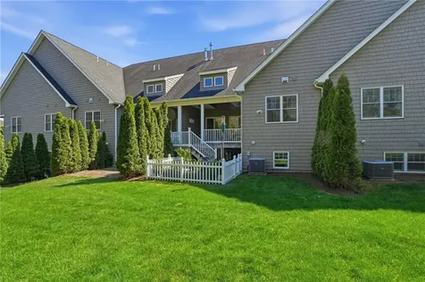 9 Wheeler Lane Hopkinton RI 02832