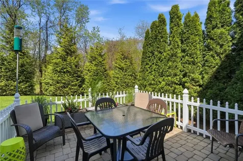 9 Wheeler Lane Hopkinton RI 02832