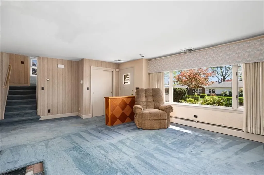65 Randall Street Cranston RI 02920