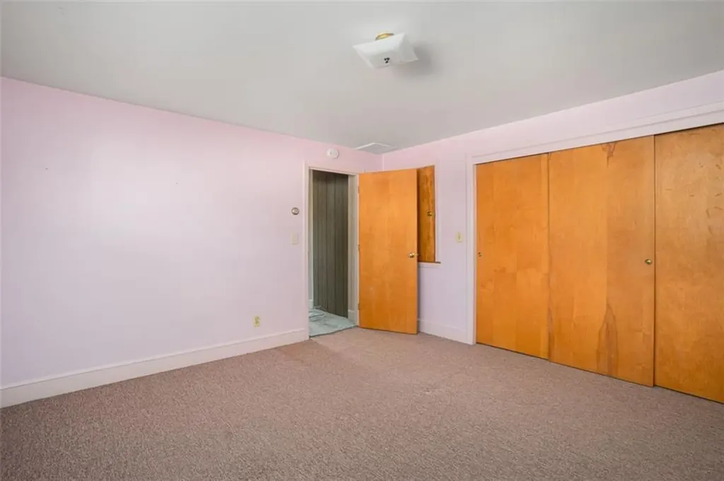 65 Randall Street Cranston RI 02920
