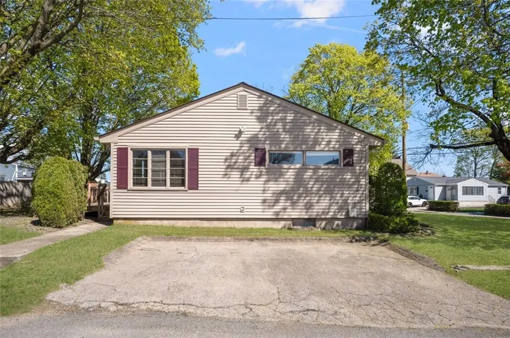 65 Randall Street Cranston RI 02920