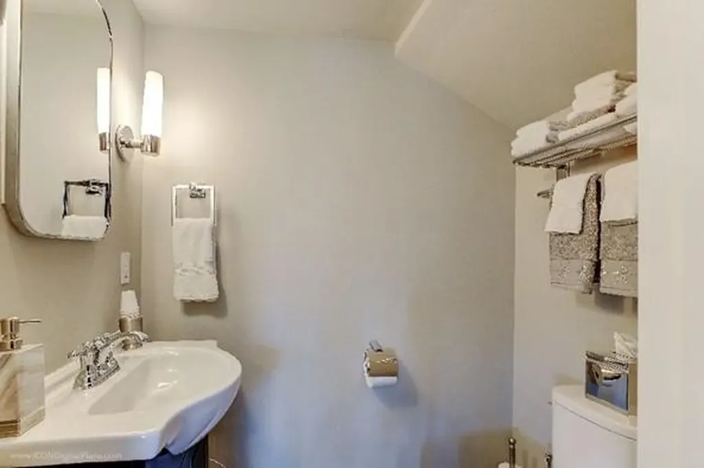 44 Bliss Mine Road Middletown RI 02842