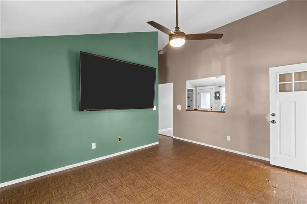 49 Martha Road East Providence RI 02916