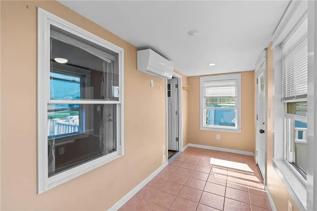 49 Martha Road East Providence RI 02916