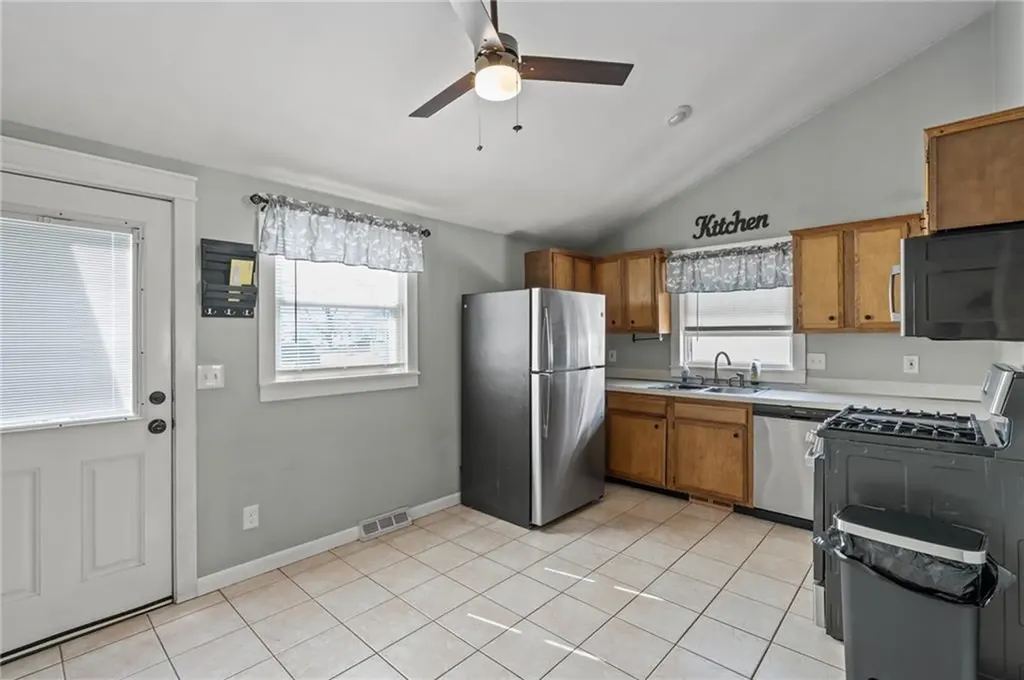 49 Martha Road East Providence RI 02916