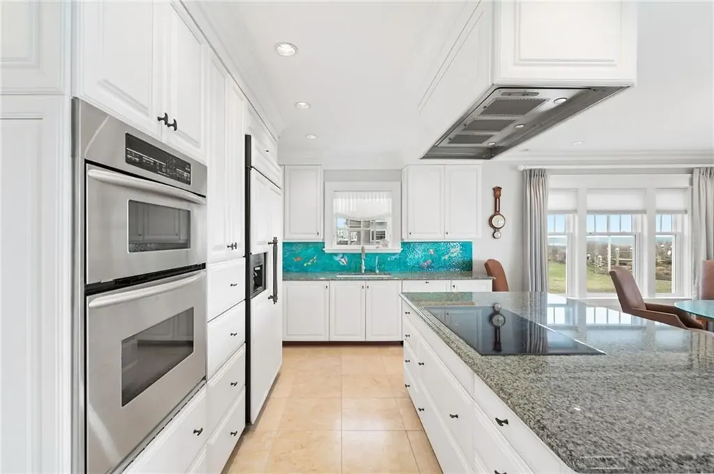 76 Green Hill Ocean Drive South Kingstown RI 02879