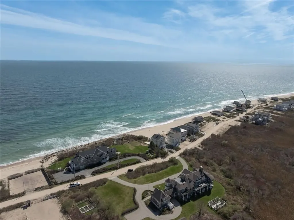 76 Green Hill Ocean Drive South Kingstown RI 02879
