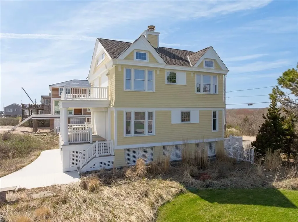 76 Green Hill Ocean Drive South Kingstown RI 02879