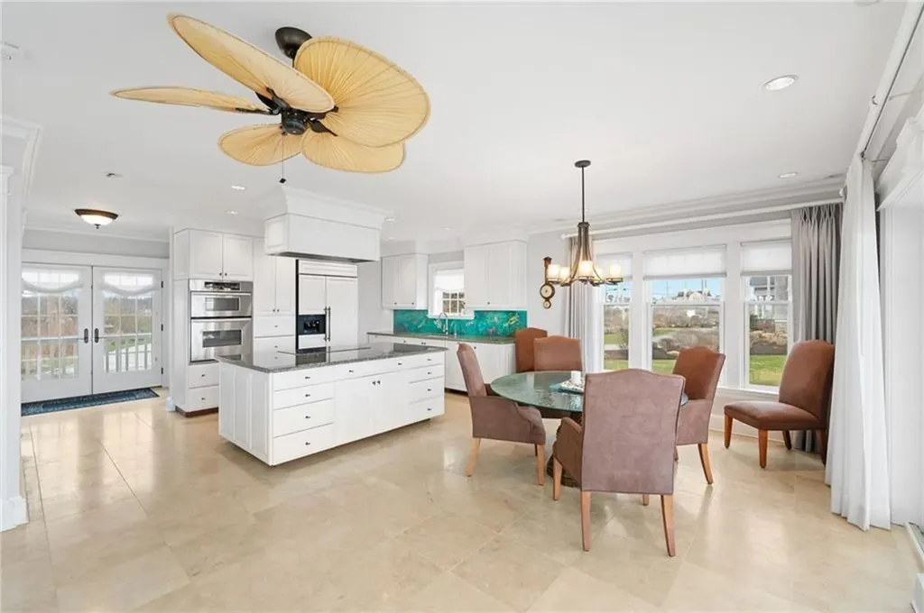76 Green Hill Ocean Drive South Kingstown RI 02879