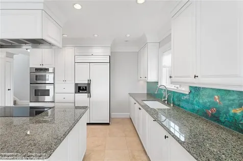 76 Green Hill Ocean Drive South Kingstown RI 02879